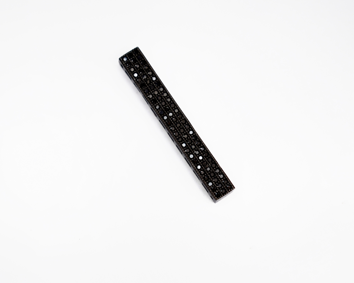 Коннектор палочка с отверстиями по всей длине с двух сторон 32*5мм цвет черный